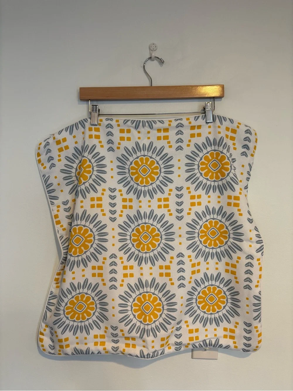 Serena & Lily || Campania Pillow Cover 24” Square Canary Yellow Coastal Blue NWT